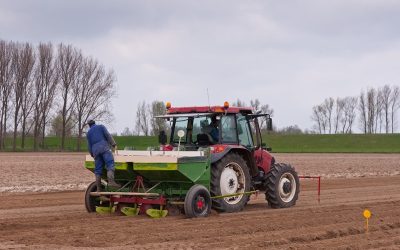 Schadevergoeding voor pachter bij tussentijdse opzegging eenjarige pacht